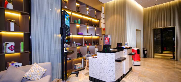 网鱼电竞酒店 (罗湖向西村地铁站店)图片