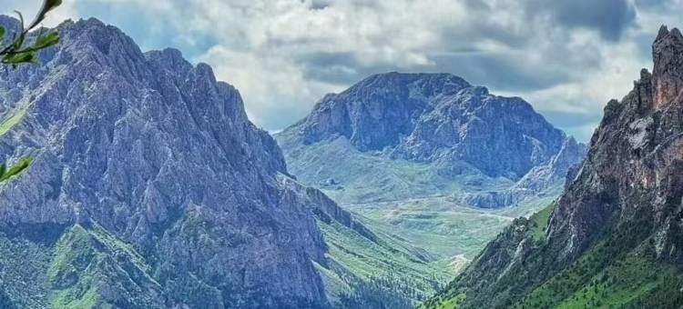 卓尼亨泰·洮水河畔｜Riverside·VIEW山水假日酒店图片