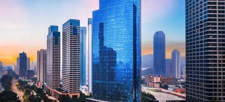 大连星海广场会展中心地铁站亚朵酒店图片