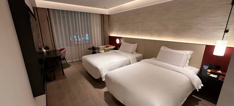 纳兰酒店(新宾店)图片