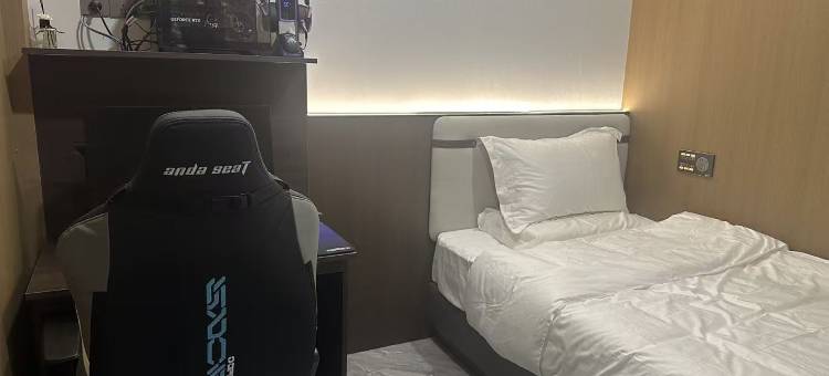 飞鲨电竞酒店(正阳明珠购物广场店)图片