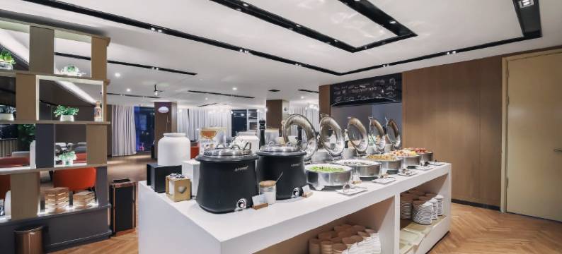 宜尚酒店(长沙五一广场湘雅医院地铁站店)图片