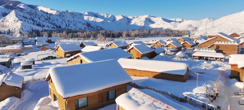 初雪滑雪俱乐部民宿图片