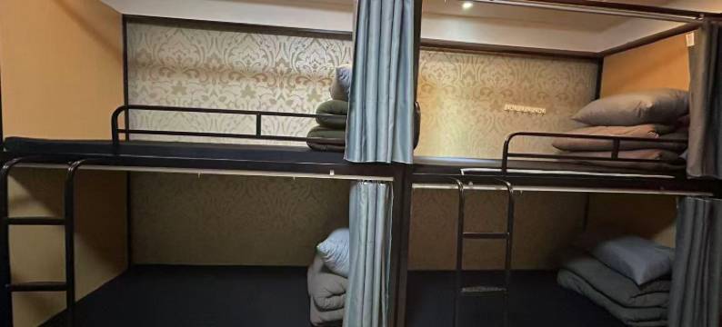 南京云间青年旅社图片