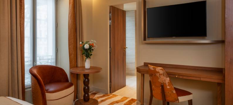 巴黎布尔多奈Inwood酒店(近埃菲尔铁塔、军事学校)(Hôtel La Bourdonnais by Inwood Hotels)图片