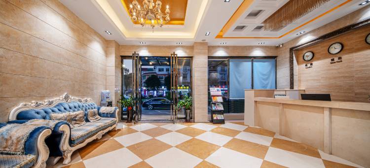 格林顿世纪酒店(防城港市西湾跨海大桥店)图片