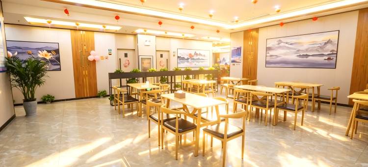 元谋金格大酒店(元谋西站店)图片