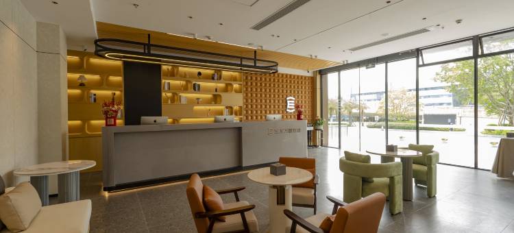 艺龙万国酒店(珠海国际会展中心店)图片