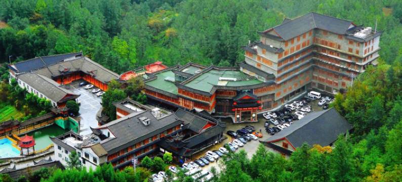 鹤峰鑫农苑酒店图片