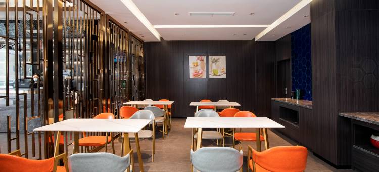 美多美酒店公寓(南京火车站中央路店)图片