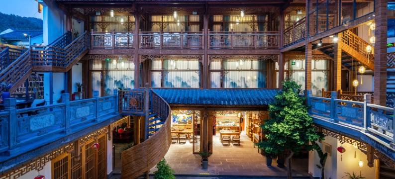 腾冲漫栖山舍民宿(玛御谷温泉小镇店)图片