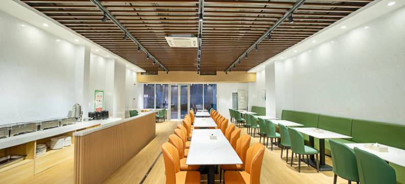 湖心岛·观湖酒店(郑州龙子湖地铁站店)图片