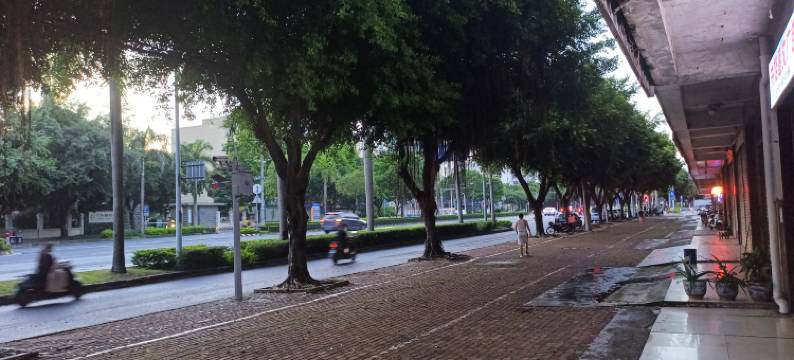 晴海酒店(南宁仙葫大道店)图片