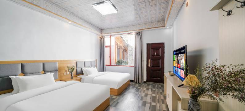 泸沽湖尼赛时光客栈图片