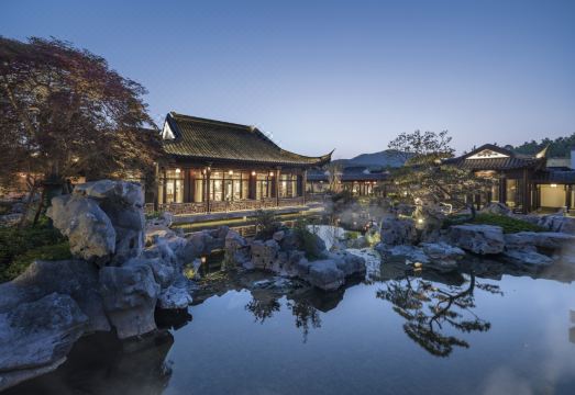 花筑·桃花源温泉合院外景图