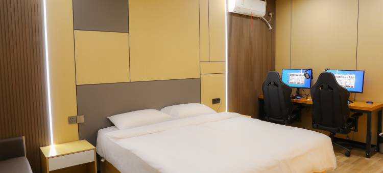 伊泽电竞公寓(王江泾佳源店)图片