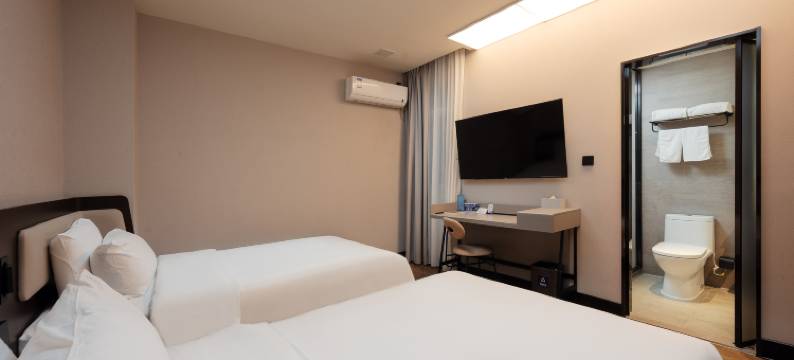 汉庭酒店(上海金桥台儿庄地铁站店)图片