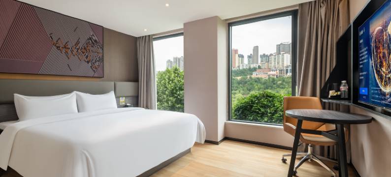 IU酒店(盘州东湖公园红果小广场店)图片