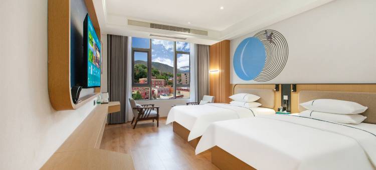 城市便捷酒店(甘孜巴塘店)图片