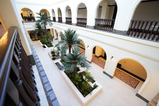 龙兴里客栈(龙兴里小镇店)