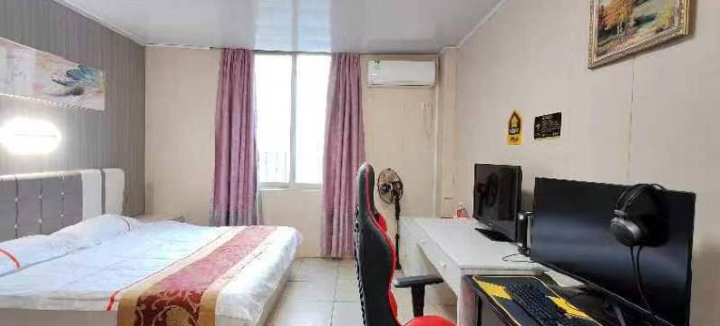 月光星域电竞民宿(顺德大良店)图片