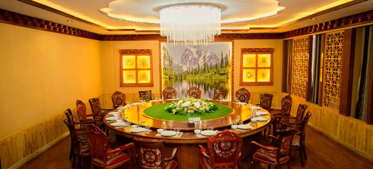 玉树万信至格酒店图片