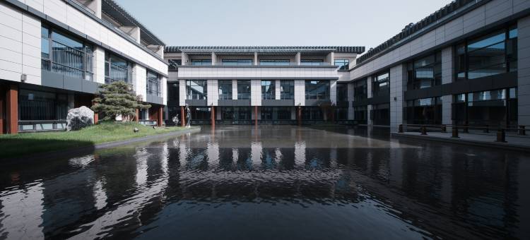 洛阳华茂春松酒店图片