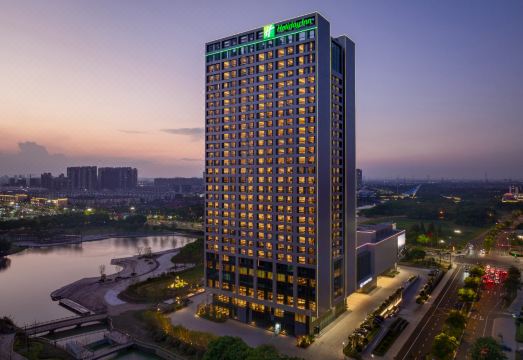 崑山时代假日酒店外景图