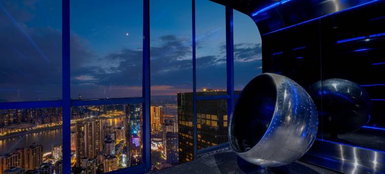 NOVA星球·高空全江景酒店(重庆解放碑洪崖洞店)图片