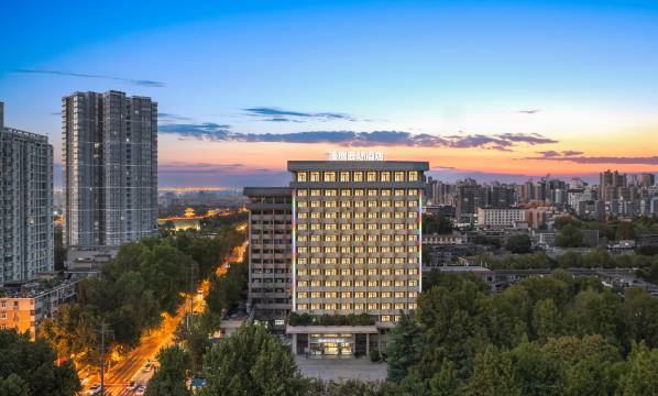 漫鹿·云际酒店(西安明城墙建国门店)