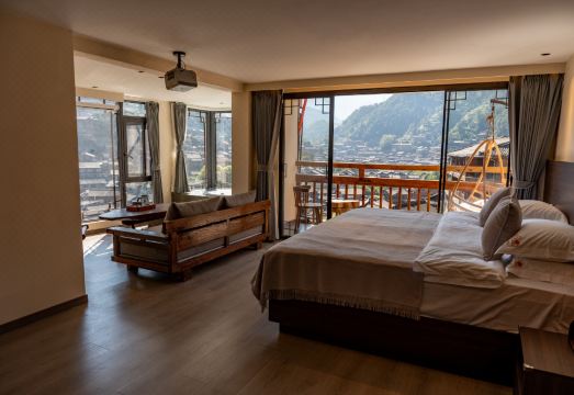 西江悦·千禧全景酒店外景图