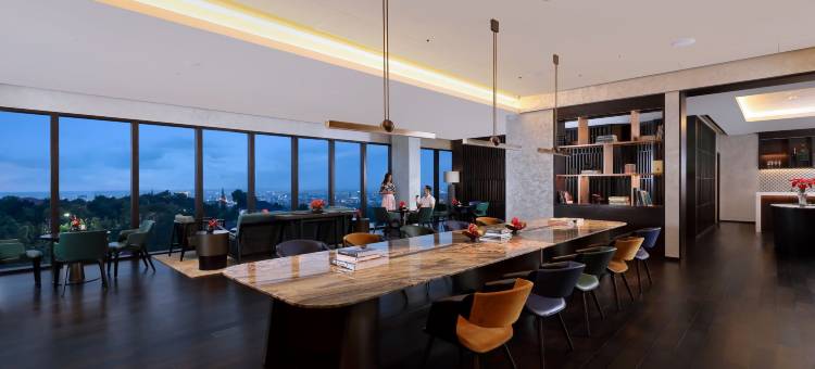 三宝垄帕德玛酒店(Padma Hotel Semarang)图片