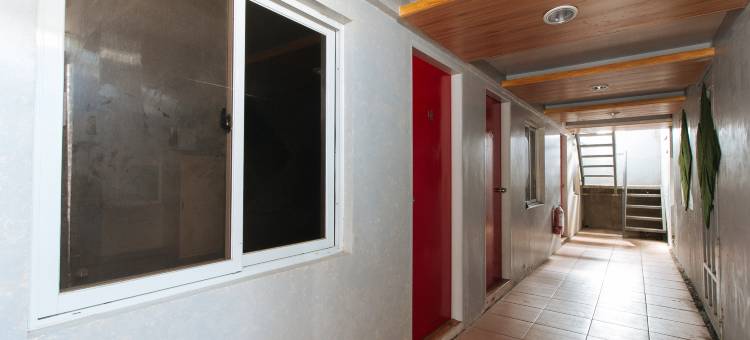 RedDoorz near Christ the King Medical Center图片