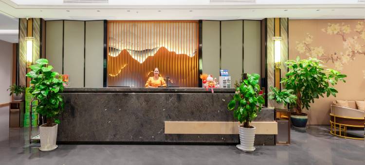 孟连梦江酒店图片