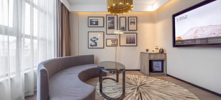 亚朵酒店(盐城市政府金鹰聚龙湖店)图片