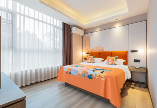 International By Veris (Chengdu Xinfan)Hotel Overview