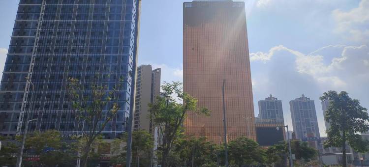 茂名亚·品公寓(茂名高铁站爱琴海购物公园店)图片