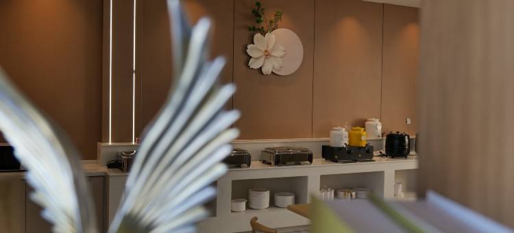 雅朵智能酒店图片