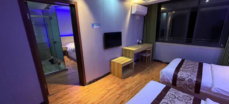 榕树商务宾馆(无锡锡山区八士振新路店)图片