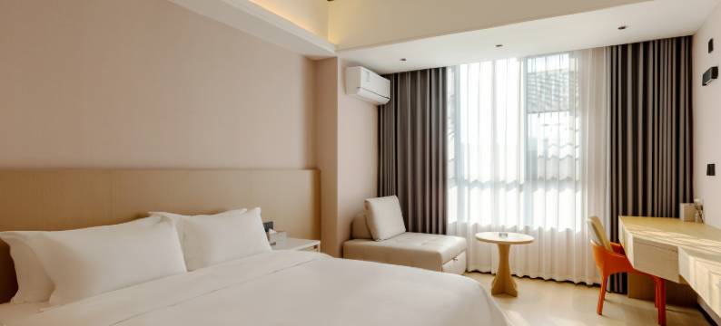 百里杜鹃云上花海酒店图片