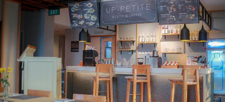 三宝垄新邦利马上峰酒店 Powered by Archipelago(Up-Peak Hotel Simpang Lima Semarang Powered by Archipelago)图片