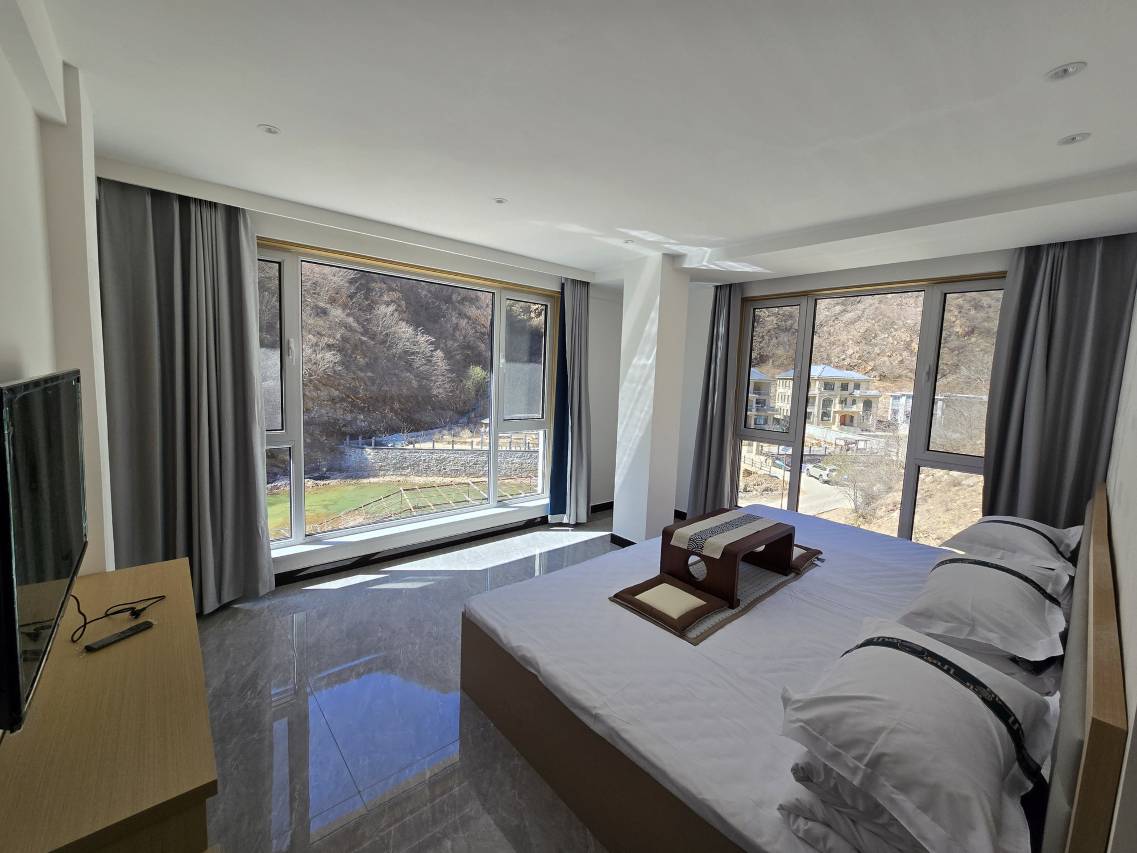 雨林山庄壹号院(青松岭店)