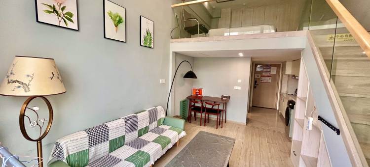 简宿LOFT影院公寓(南昌西站店)图片