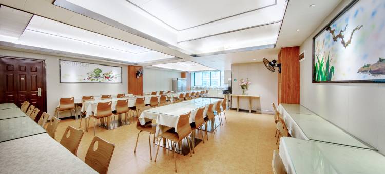 文星酒店(广州华南师范大学石牌校区华景路地铁站店)图片