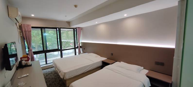 重庆天鹅之恋宾馆图片