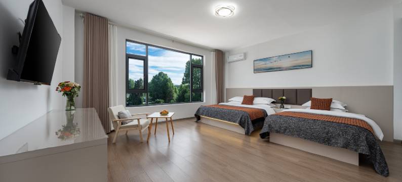 枕山栖谷民宿(丽江高铁站店)图片