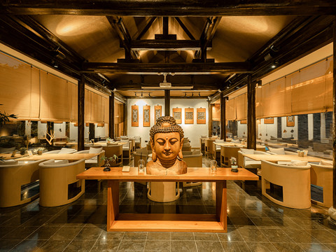 容锦温泉度假酒店(忻州古城店)