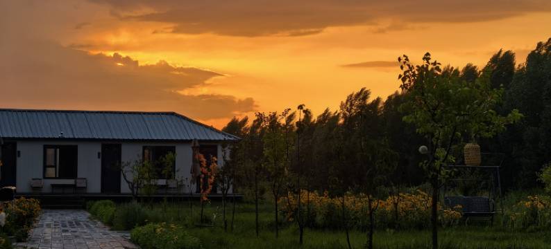 库尔德宁临水居民宿图片