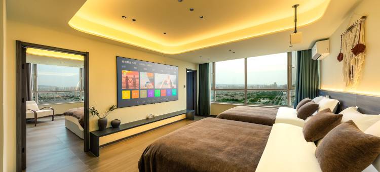 平城怡家SERENITY|古城映画·高空观景智享影音民宿(大同古城店)图片