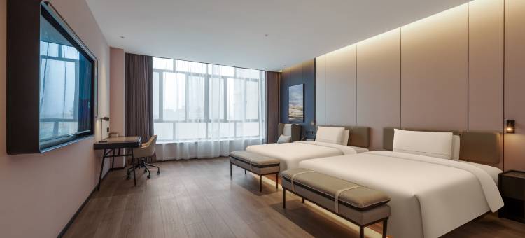 库车步行街五一南路亚朵酒店图片